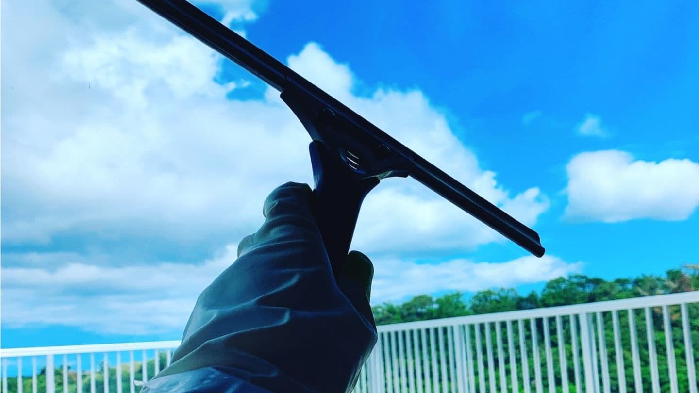 ガラス清掃 一宮市 | 一宮市で清掃・クリーニングならお掃除の窓口一宮市